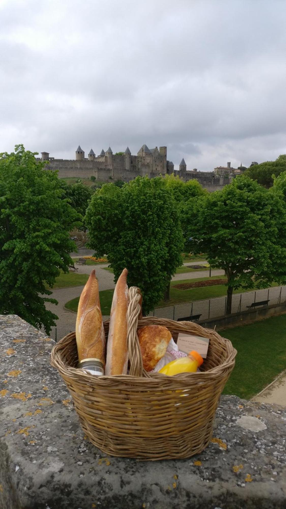 Les Remparts De Caroline, Au Pied De La Cite. Carcassonne Exterior foto